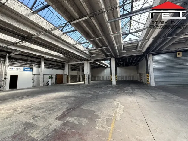 Pronájem skladu, Ostrava, Slovenská, 992 m2