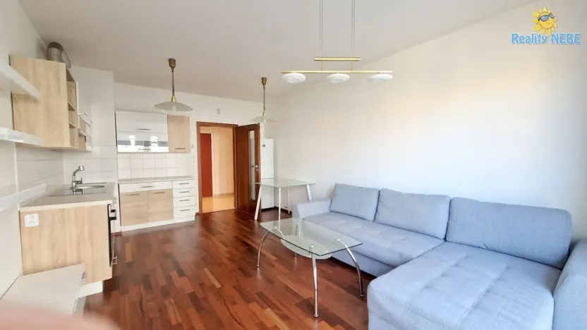 Pronájem bytu 2+kk, Praha - Žižkov, Olšanská, 55 m2