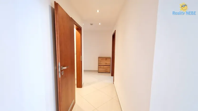 Pronájem bytu 2+kk, Praha - Žižkov, Olšanská, 55 m2