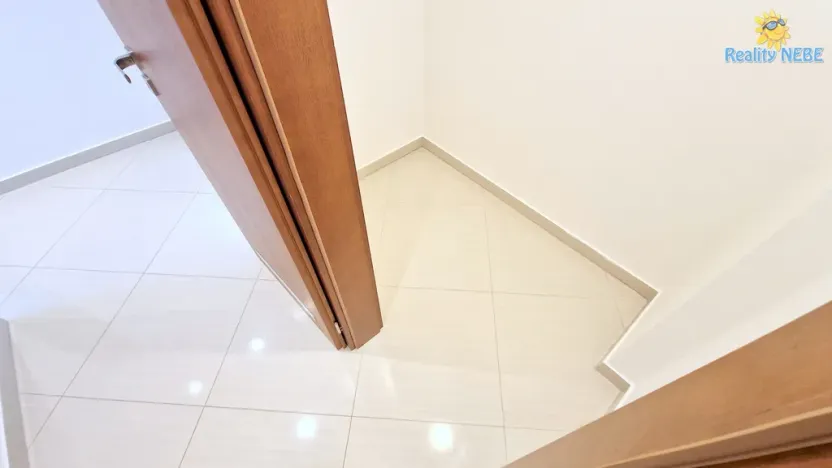 Pronájem bytu 2+kk, Praha - Žižkov, Olšanská, 55 m2