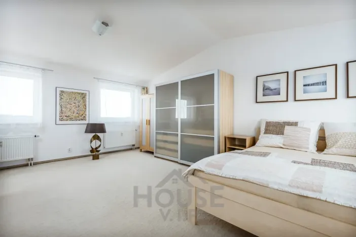 Prodej bytu 3+1, Praha - Prosek, Litoměřická, 75 m2