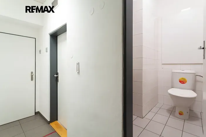 Pronájem ordinace, Praha - Nusle, Hradeckých, 62 m2