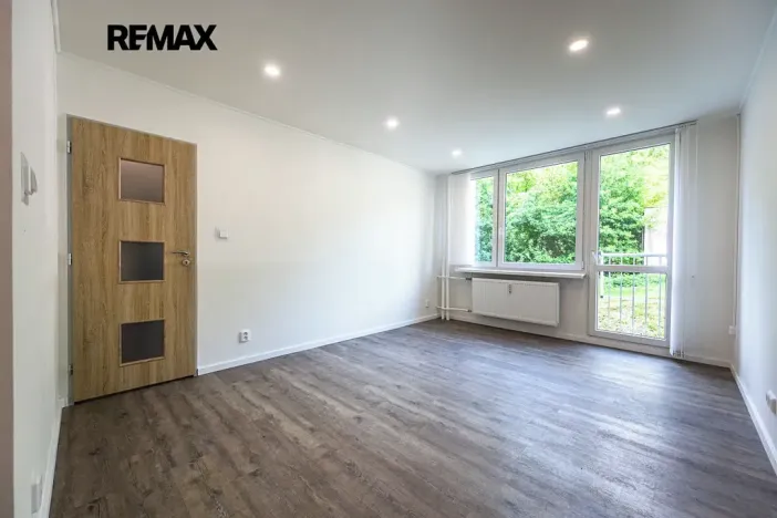 Pronájem bytu 2+kk, Odolena Voda, V Malém háji, 48 m2