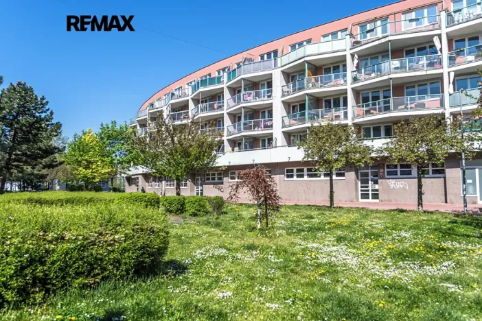 Prodej bytu 2+1, Praha - Černý Most, náměstí Plukovníka Vlčka, 83 m2