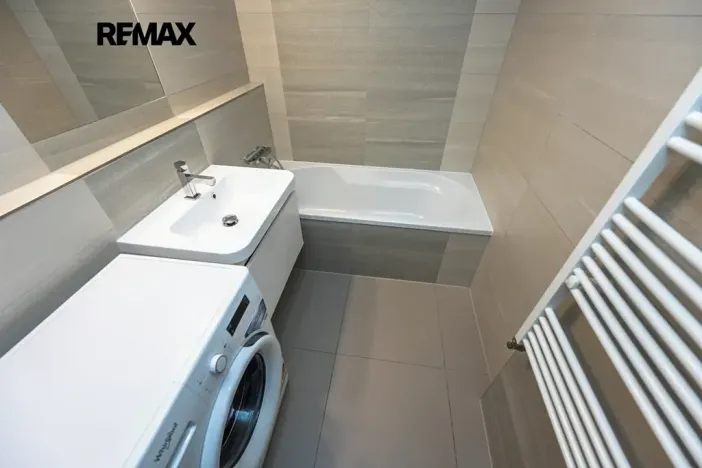 Prodej bytu 2+1, Praha - Černý Most, náměstí Plukovníka Vlčka, 83 m2