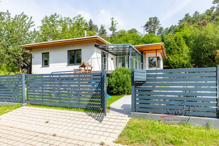 Prodej rodinného domu, Lety, V průhonu, 102 m2