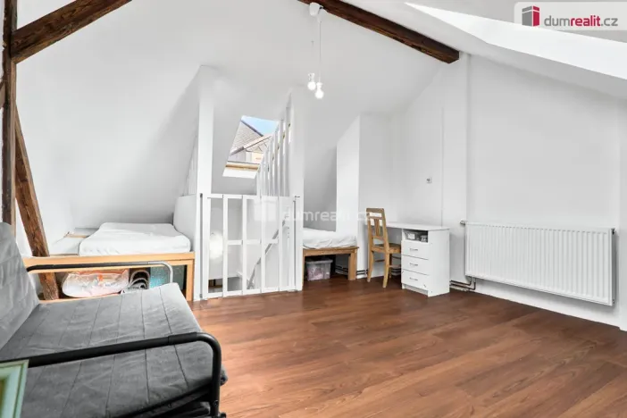 Prodej rodinného domu, Ostrov, Žižkova, 100 m2