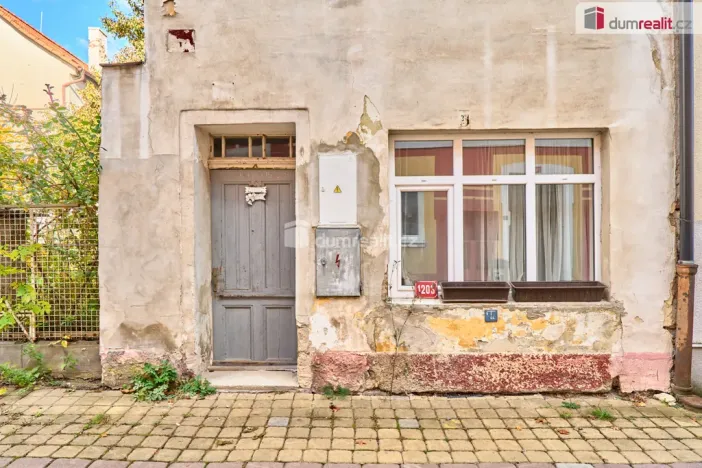 Prodej rodinného domu, Ostrov, Žižkova, 100 m2