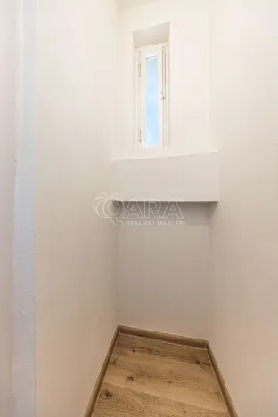 Pronájem bytu 1+kk, Praha - Nusle, V Horkách, 17 m2