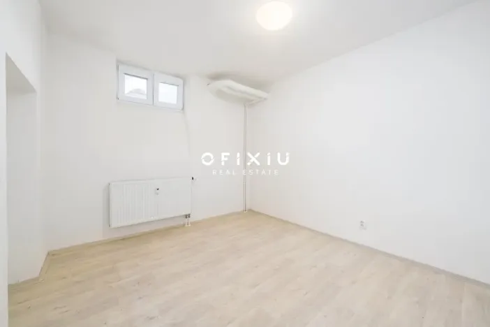 Pronájem bytu 2+kk, Brno, Hostislavova, 40 m2