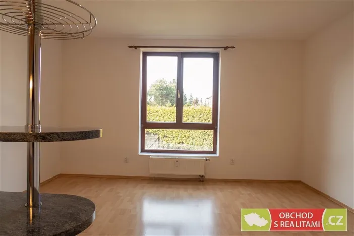 Pronájem bytu 1+kk, Hostivice, Zimní, 31 m2