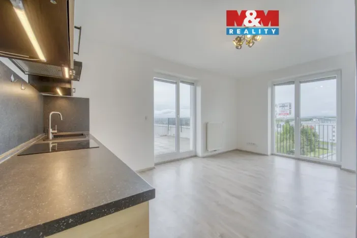 Pronájem bytu 3+kk, Plzeň - Doubravka, V Zahrádkách, 57 m2