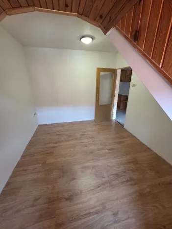 Pronájem bytu 3+kk, Mladá Boleslav - Čejetičky, Vinecká, 80 m2