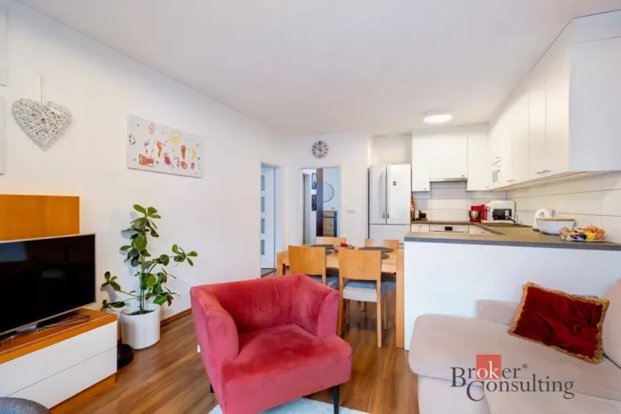 Prodej bytu 3+kk, Praha - Zbraslav, Jiřího Mašína, 82 m2