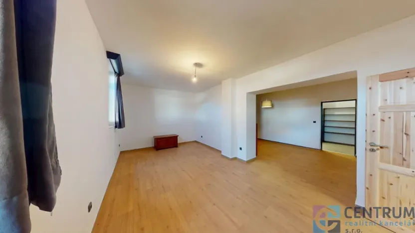 Pronájem bytu 4+kk, Jenišovice, 101 m2