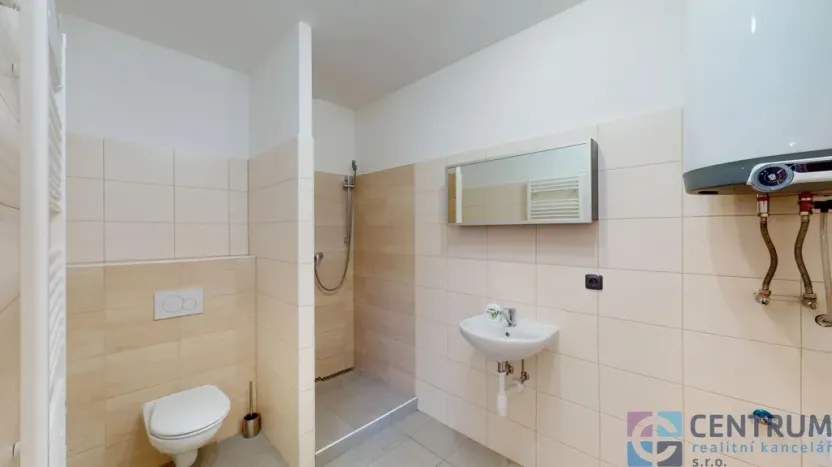 Pronájem bytu 4+kk, Jenišovice, 101 m2