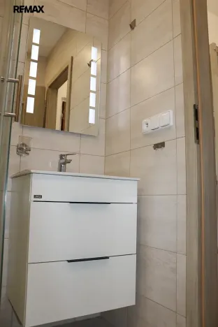 Pronájem bytu 1+kk, Plzeň, Plaská, 27 m2