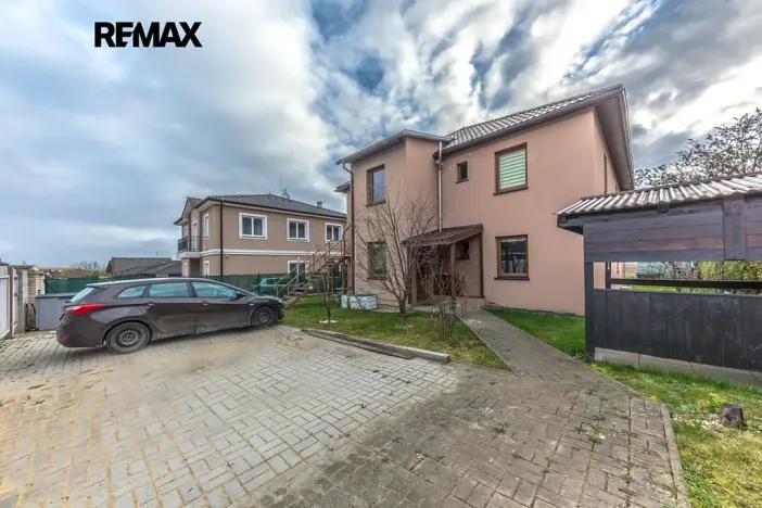 Pronájem bytu 4+1, Líbeznice, Nedvědova, 118 m2