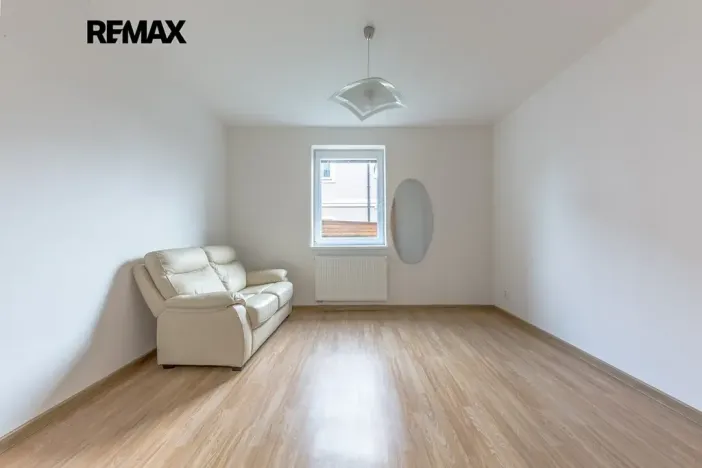 Pronájem bytu 4+1, Líbeznice, Nedvědova, 118 m2