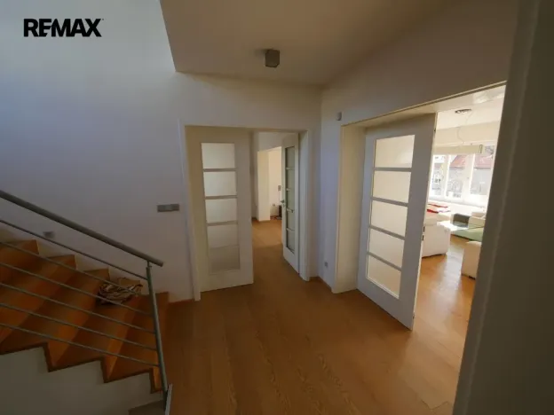 Pronájem rodinného domu, Praha - Žižkov, Šikmá, 260 m2