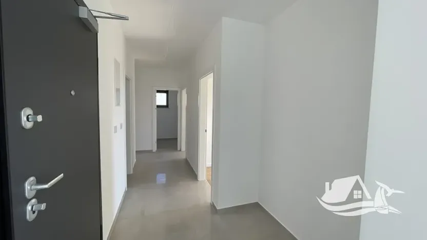 Prodej bytu 4+kk, Tribunj, Chorvatsko, 105 m2