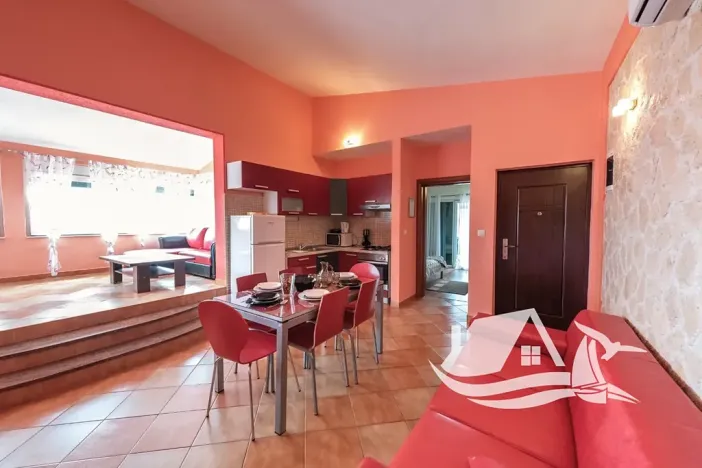 Prodej vily, Vinišće, Chorvatsko, 500 m2