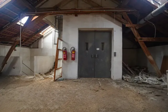 Prodej zemědělského objektu, Bžany, 1600 m2