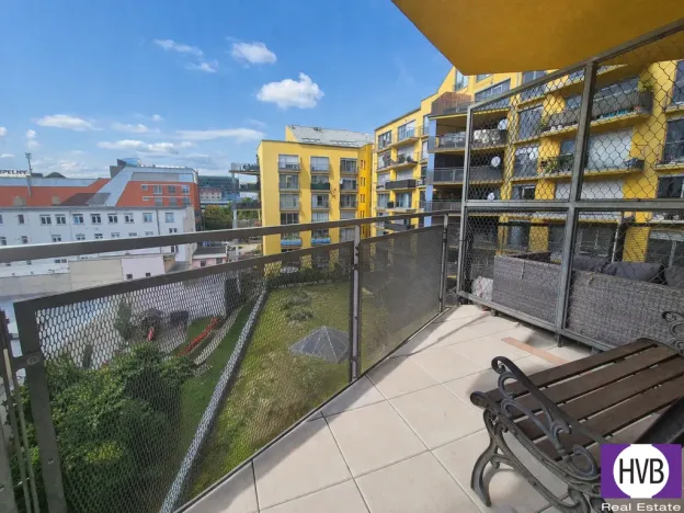 Prodej bytu 2+1, Praha, Na Harfě, 95 m2