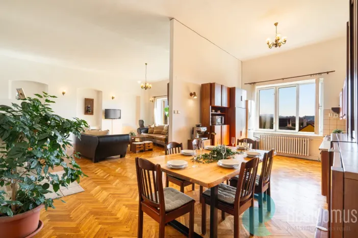 Prodej rodinného domu, Kaplice - Rozpoutí, 330 m2