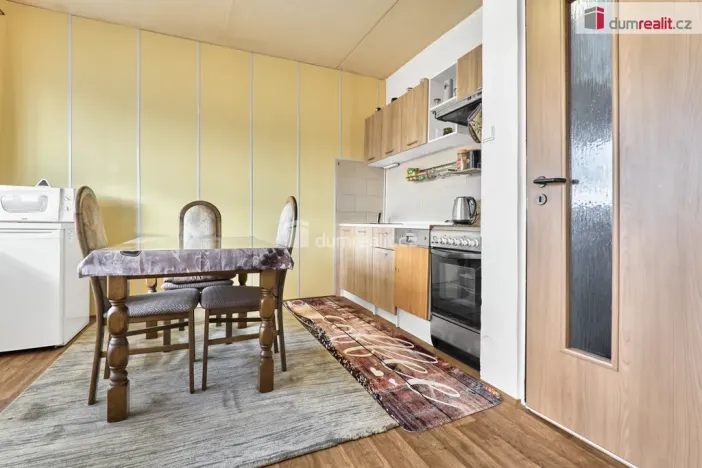 Prodej rodinného domu, Ostrov, Krušnohorská, 340 m2