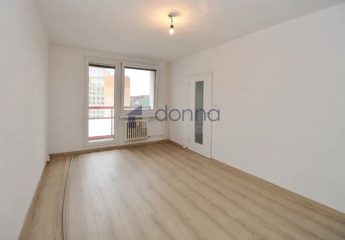 Pronájem bytu 2+1, Praha, Taškentská, 55 m2