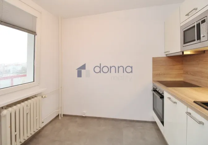 Pronájem bytu 2+1, Praha, Taškentská, 55 m2