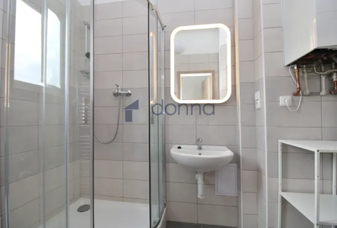 Pronájem bytu 2+kk, Praha, Na pecích, 48 m2