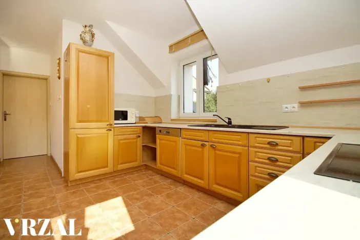 Prodej vícegeneračního domu, Tursko, Ke Statkům, 189 m2