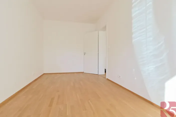 Pronájem bytu 2+kk, Praha - Michle, Hadovitá, 53 m2