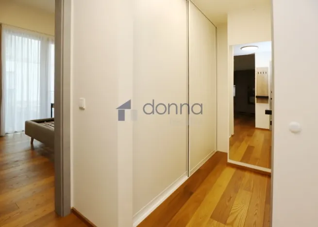 Pronájem bytu 3+kk, Praha, Křižíkova, 105 m2