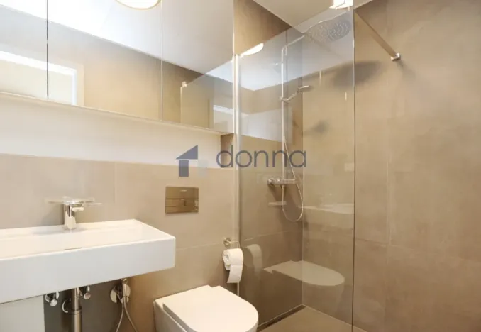 Pronájem bytu 3+kk, Praha, Křižíkova, 105 m2