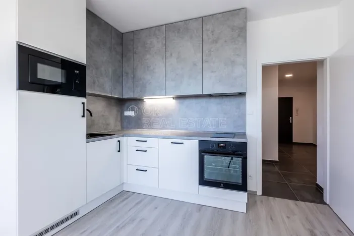 Pronájem bytu 2+kk, Plzeň, Františka Kováříka, 45 m2