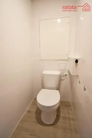 Pronájem bytu 2+1, Kadaň, Chomutovská, 56 m2