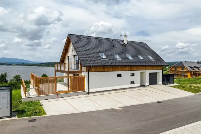 Prodej bytu 2+kk, Frymburk - Kovářov, 58 m2