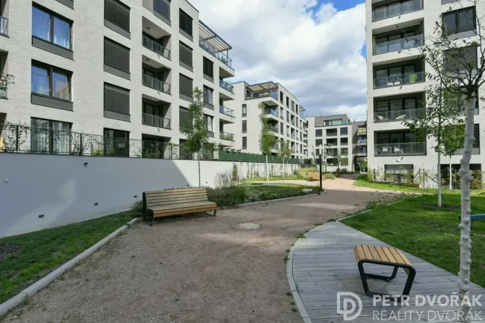 Prodej bytu 2+kk, Praha - Strašnice, Počernická, 40 m2