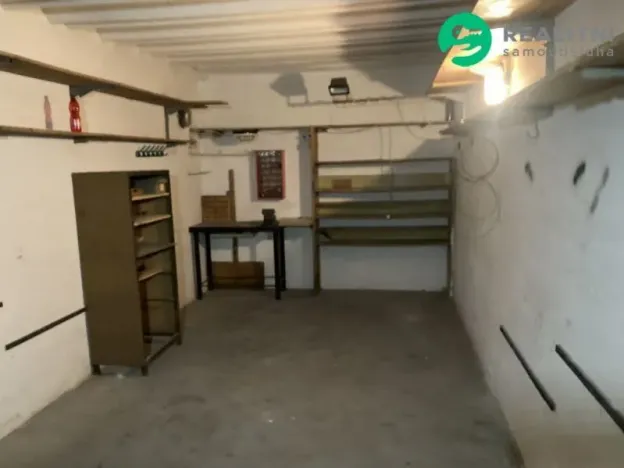 Prodej garáže, Brno, Třískalova, 17 m2