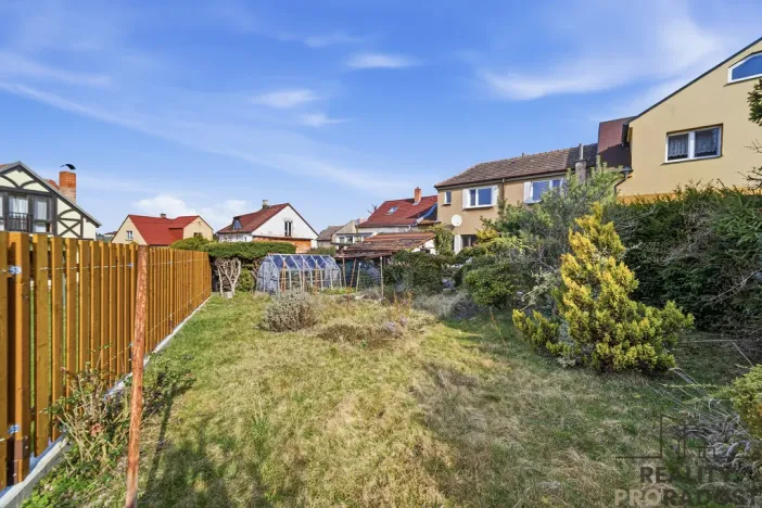 Prodej rodinného domu, Týnec nad Labem, 109 m2