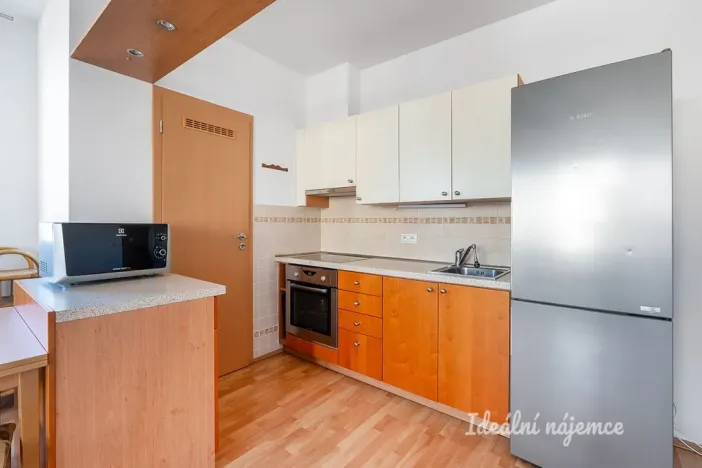 Pronájem bytu 3+kk, Praha - Letňany, Bechlínská, 68 m2