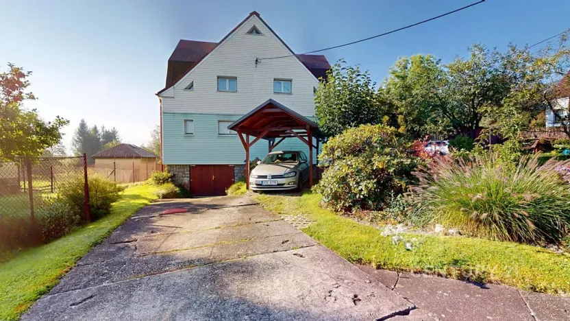 Prodej rodinného domu, Pstruží, 301 m2