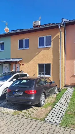 Prodej rodinného domu, Dobročovice, 120 m2