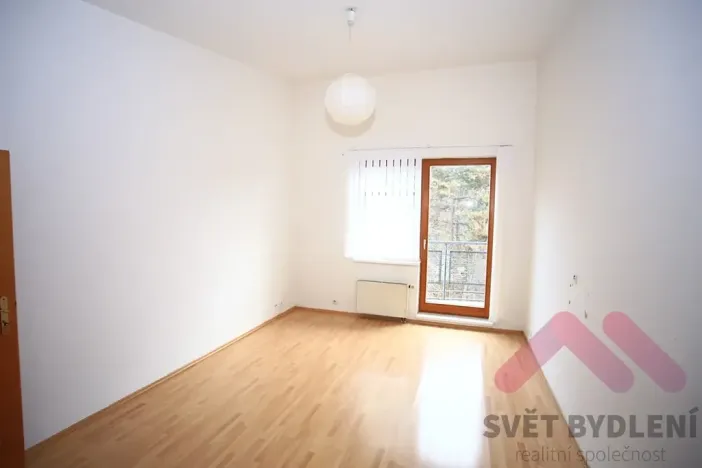 Pronájem bytu 2+kk, Praha - Žižkov, Jeseniova, 52 m2