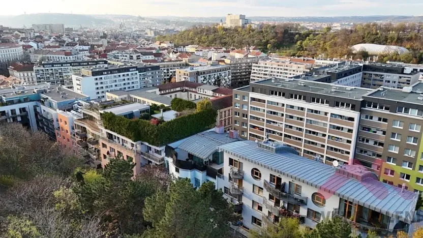 Pronájem bytu 2+kk, Praha - Žižkov, Jeseniova, 52 m2