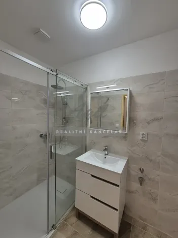 Pronájem bytu 2+kk, Šlapanice, 59 m2