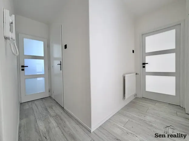 Pronájem bytu 2+1, Kolín, Bachmačská, 50 m2